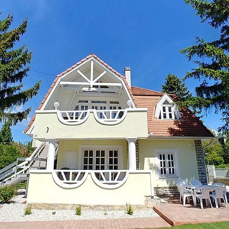 Balaton Apartman Fuered Balatonfured Luaran gambar