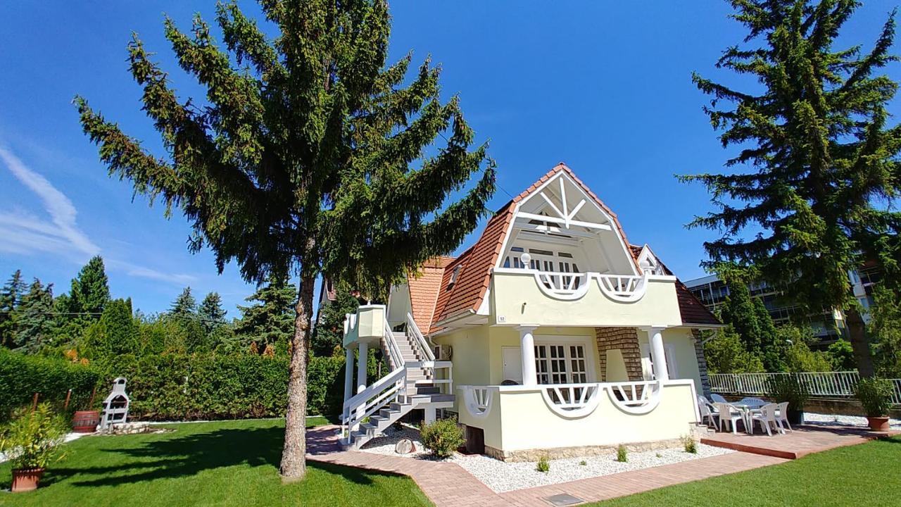 Balaton Apartman Fuered Balatonfured Luaran gambar