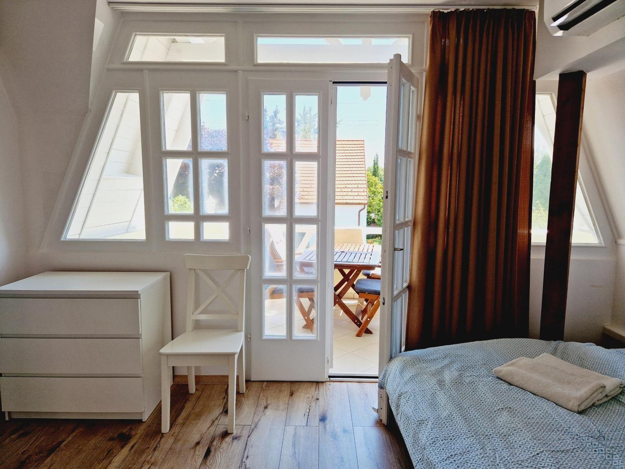 Balaton Apartman Fuered Balatonfured Luaran gambar